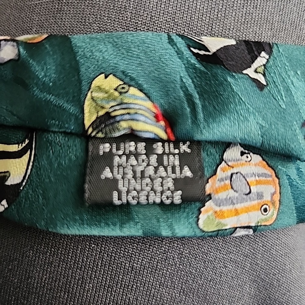 Antipodean Made in Australia Pure Silk Men's Tie Teal‎ With Tropical Fish - Picture 3 of 5